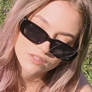 Martina Lynn, 23 (TikTok明星)