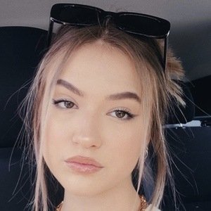 Martina Lynn, 23 (TikTok Star)