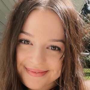 Mary Comeau, 27 (TikTok Star)