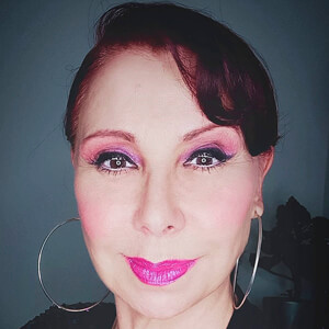 Mary del Carmen Sobrino, 63 (Giornalista)