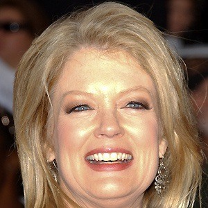 Mary Hart, 74 (電視節目主持人)