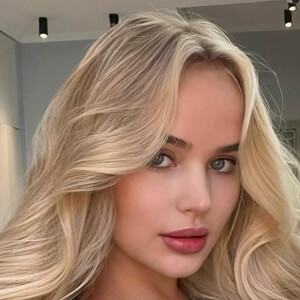 Mary Hockings image 15