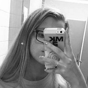 Mary-Kate Cooper, 22 (TikTok Star)