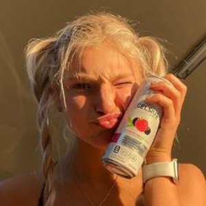 Mary Sergi, 22 (Instagram Star)