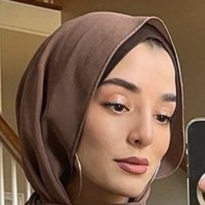 Maryam Amaria, 26 (Instagram Star)