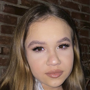 Maryam Maquillage, 39 (YouTube明星)