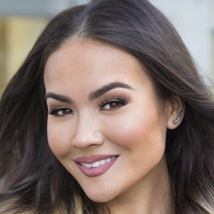 Maryam Maquillage, 39 (YouTube-ster)