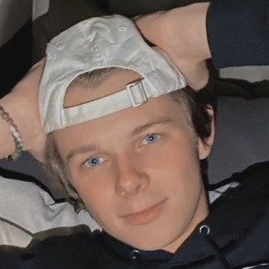 Mason Clancy, 23 (TikTok Star)