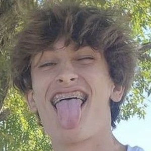 Mason Gardner, 23 (TikTok Star)