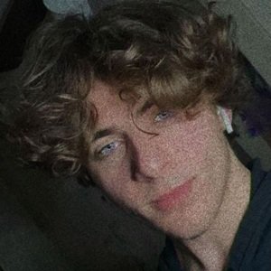 Mason Neisen, 22 (Snapchat star)