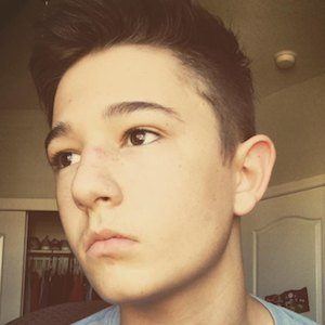 Mason Plomteaux, 24 (YouNow Star)