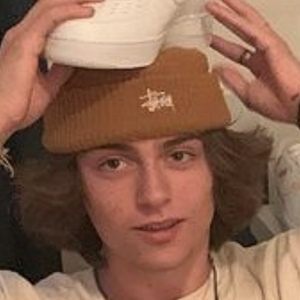 Massreli, 24 (TikTok Star)