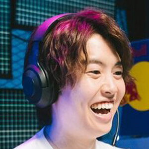 MasuoTV, 36 (YouTube Star)