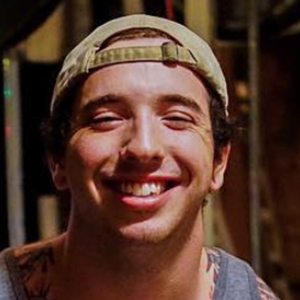 Mat Kerekes, 31 (搖滾歌手)