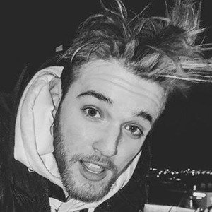 Mateja Vukasinovic, 24 (流行歌手)