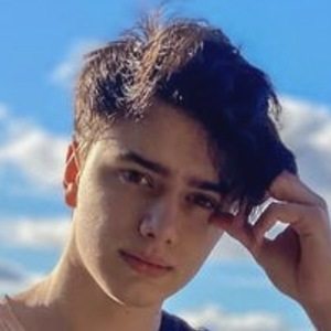 Mateo Tomaszeuski, 22 (TikTok Star)