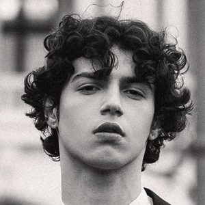 Matheus Almeida image 3