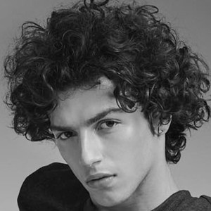 Matheus Almeida image 6