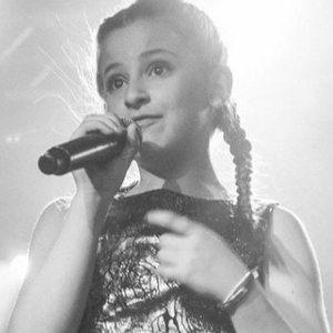 Matilda Devries image 5