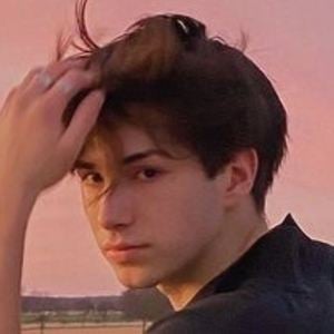 Matinobregon, 24 (TikTok Star)