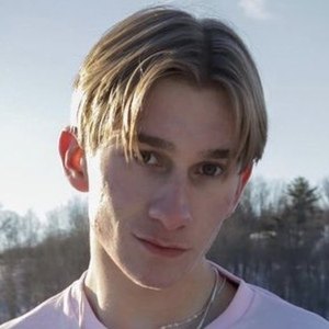 Matt Linkert, 25 (TikTok明星)