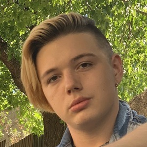 Matt Mckinney, 25 (TikTok明星)