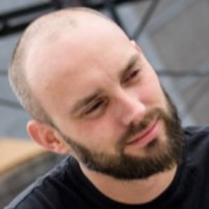 Maurice Jager, 42 (攝影家)