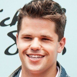 Max Carver image 3