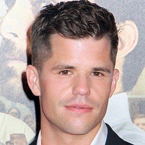 Max Carver image 4