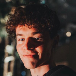 Max Long, 24 (TikTok Star)