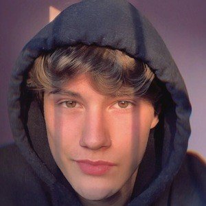 Max Martin, 23 (TikTok明星)