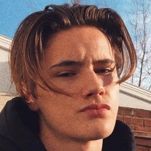 Max Martin, 23 (Estrella de TikTok)