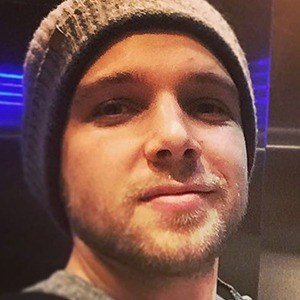 Max Thieriot image 3