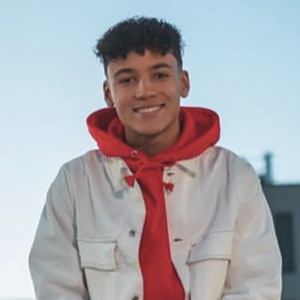Maximo Rivano, 19 (TikTok Star)