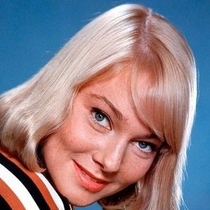 May Britt, 91 (電影女演員)