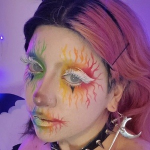 May Sior, 30 (TikTok明星)