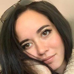 Maya Higa, 27 (抽搐之星)