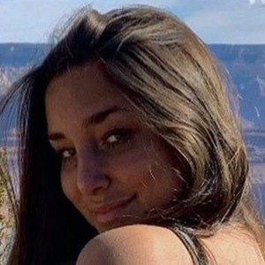 Maya Jakubowski, 18 (TikTok Star)