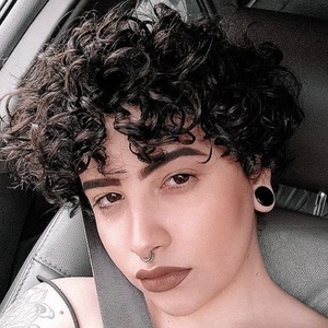 Mayara Pereira, 28 (YouTube Star)