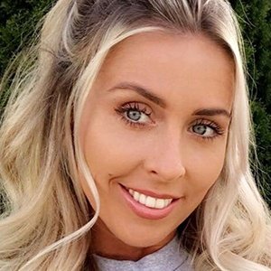 Mayleen, 35 (Cantor Pop)