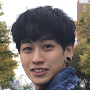 mean_hho, 34 (TikTok Star)