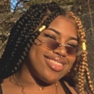 megagonefree, 24 (TikTok-ster)