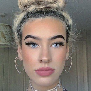 Megan Bolton image 6