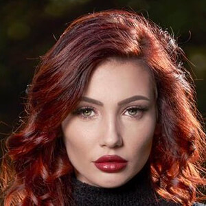 Megan Mai, 32 (Modelo)