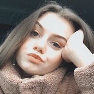 Megan Marie, 22 (TikTok明星)