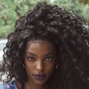 Megan Milan, 30 (模特)