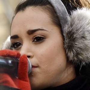 Megan Nicole, 30 (Cantante pop)