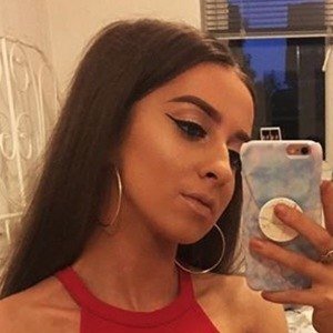 Megan Roberts image 3