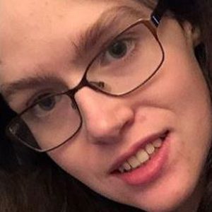 Megan Weller, 28 (YouTube明星)