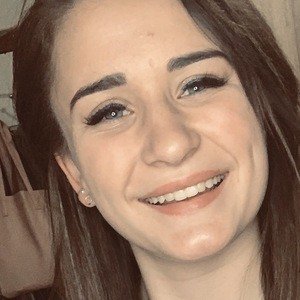 Megan Yzel, 25 (TikTok Star)